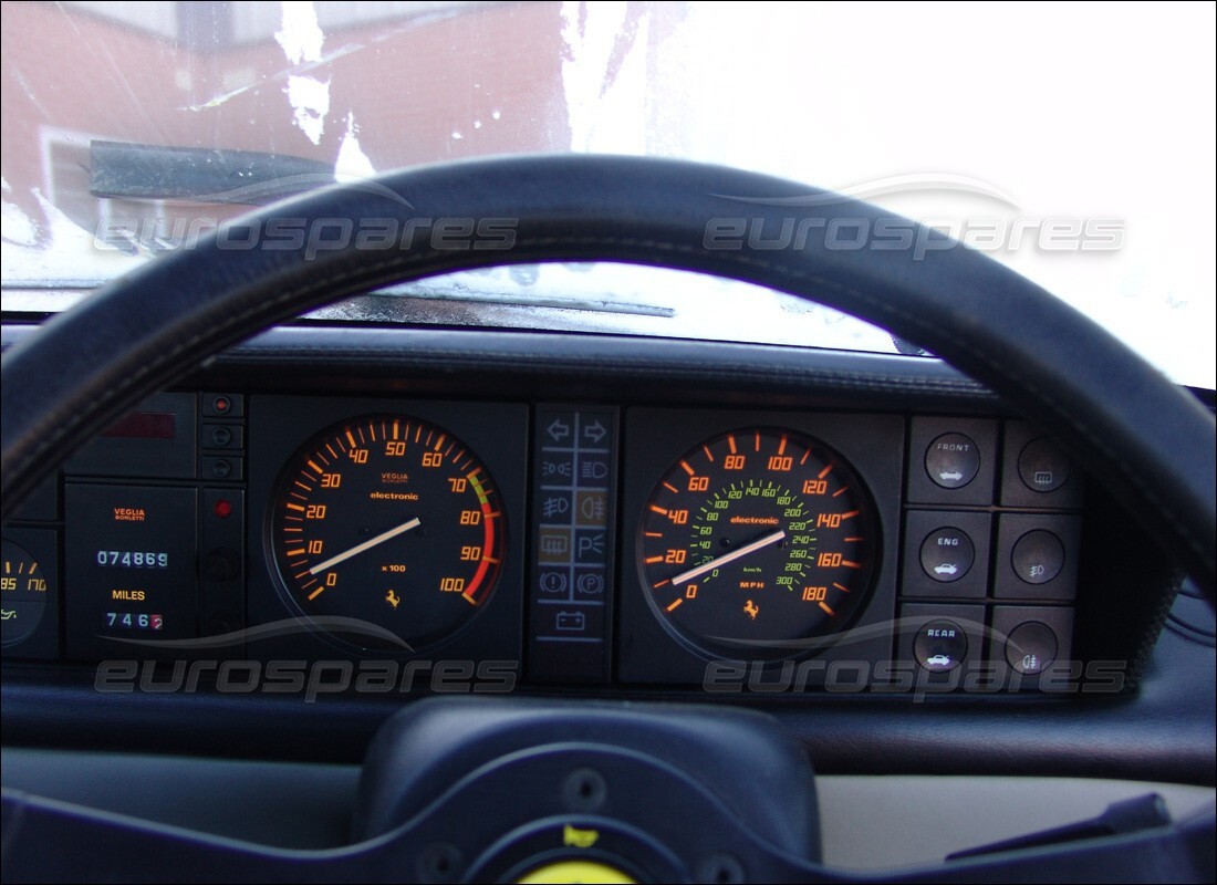 Ferrari Mondial 3.2 QV (1987) con 74,889 Miles, preparándose para romper #4