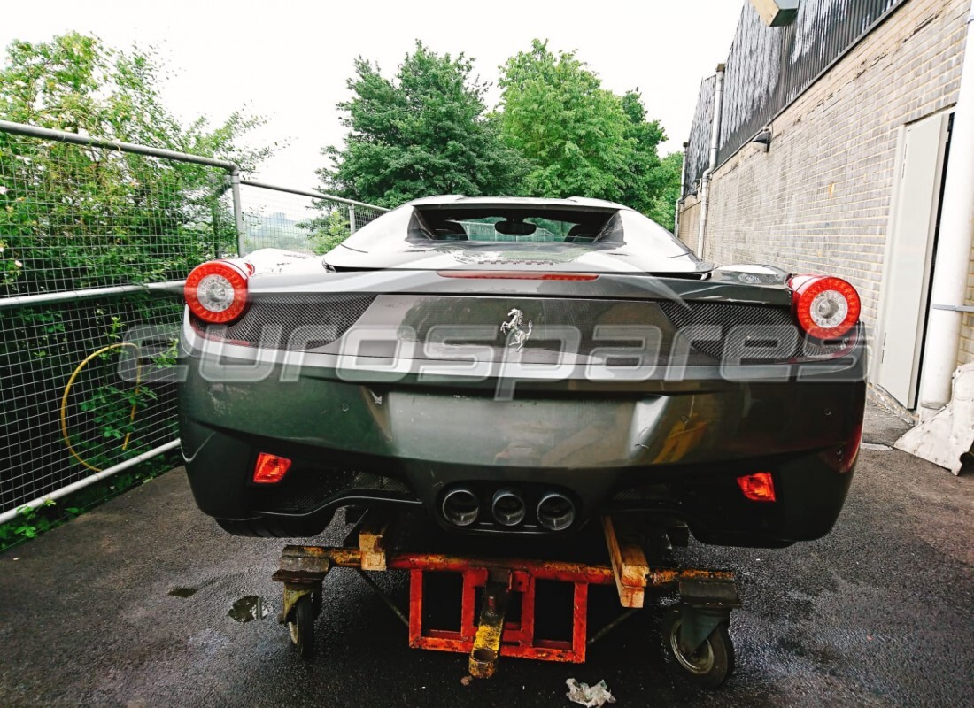 Ferrari 458 Spider (Europa) con 6,190 Miles, preparándose para romper #6