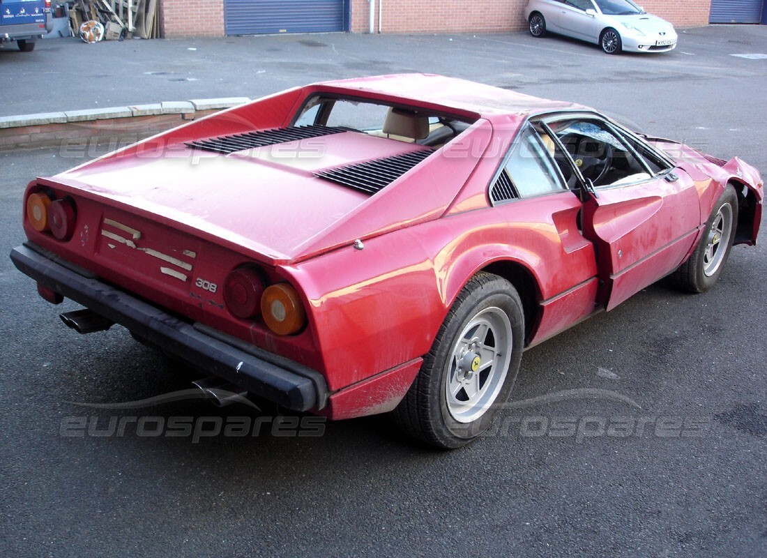 Ferrari 308 Quattrovalvole (1985) con 29,151 Miles, preparándose para romper #4