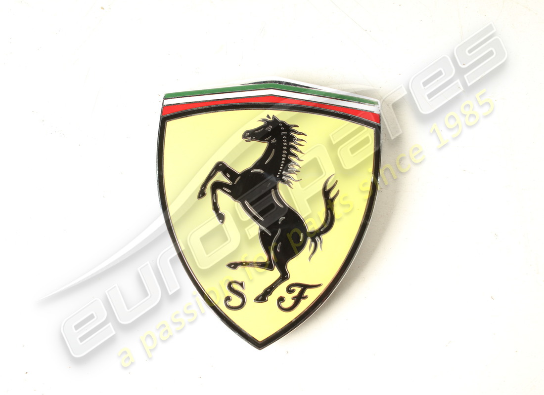 INSIGNIA DE ESCUDO SQUADRA CORSE Ferrari USADA. NÚMERO DE PARTE 86921300 (1)