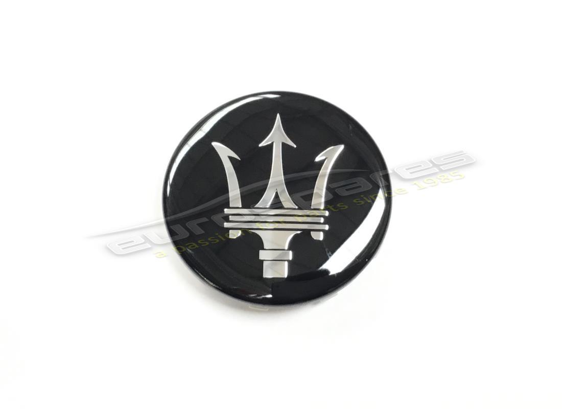 NUEVO PAQUETE NEGRO DE INSIGNIAS DE RUEDA Maserati. NÚMERO DE PARTE 670119683 (1)