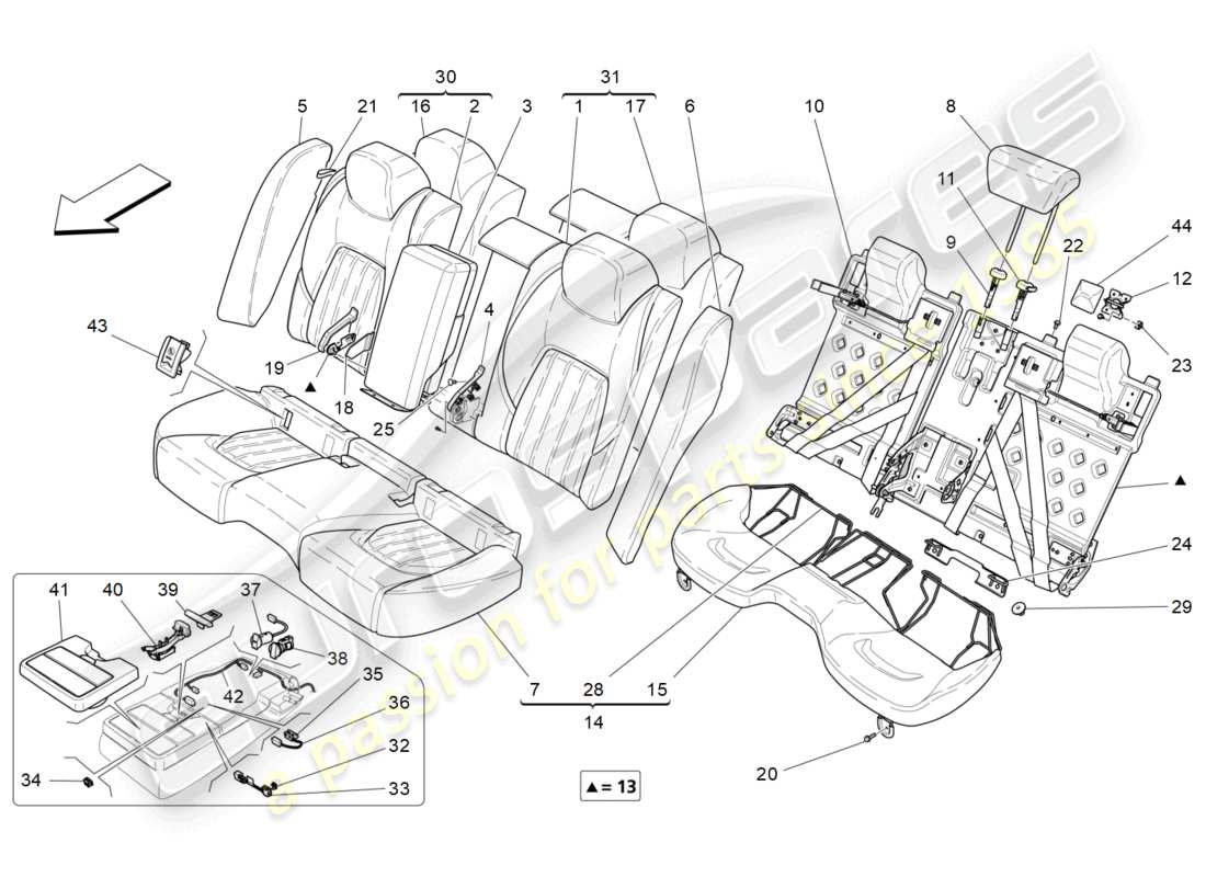 maserati ghibli (2017) asientos traseros: diagrama de piezas de los paneles decorativos