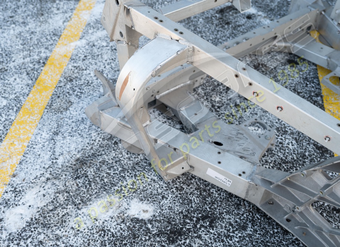 nuevo ferrari marco trasero completo. número de parte 65993500 (4)