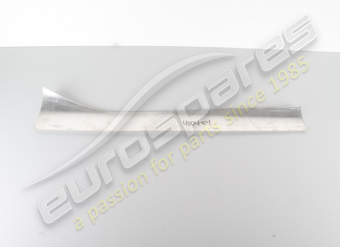 nuevo ferrari revestimiento izquierdo. número de pieza 40049900 (2)