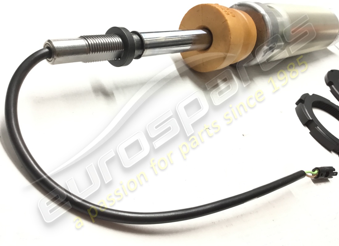 NUEVO AMORTIGUADOR DELANTERO FERRARI. NÚMERO DE PARTE 235584 (4) nuevo amortiguador delantero ferrari. número de parte 235584 (4)