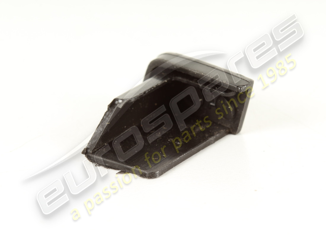 NUEVA MASERATI PESTAÑA DE PLÁSTICO. NÚMERO DE PARTE 327720321 (2) nueva maserati pestaña de plástico. número de parte 327720321 (2)