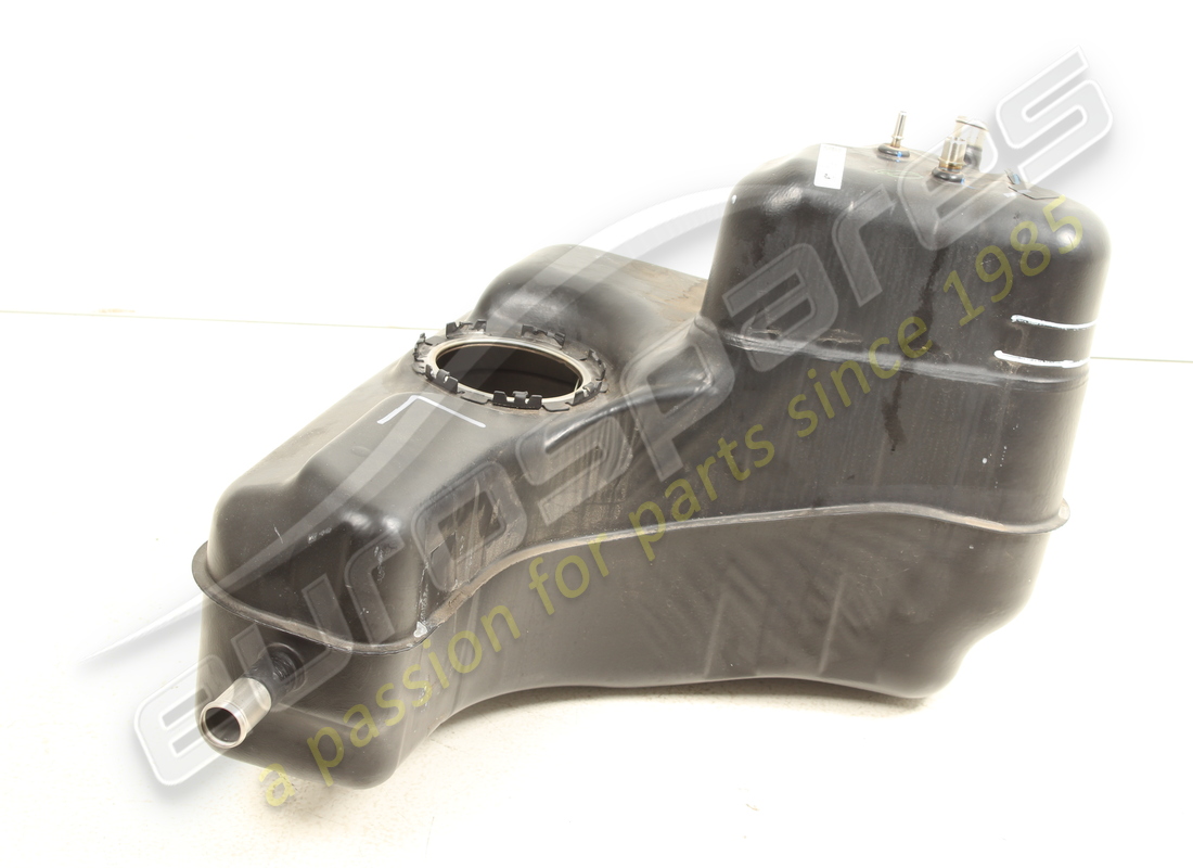 tanque de combustible lamborghini usado con accesorios. número de pieza 4t8201022g (2)