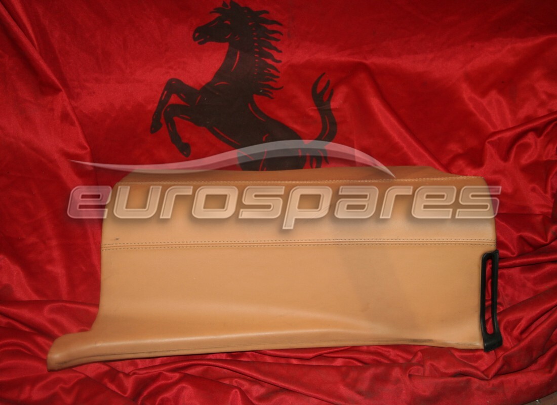 TAPA PILAR CENTRAL IZQUIERDA COMPLETA Ferrari USADA. NÚMERO DE PIEZA 659021.. (1)