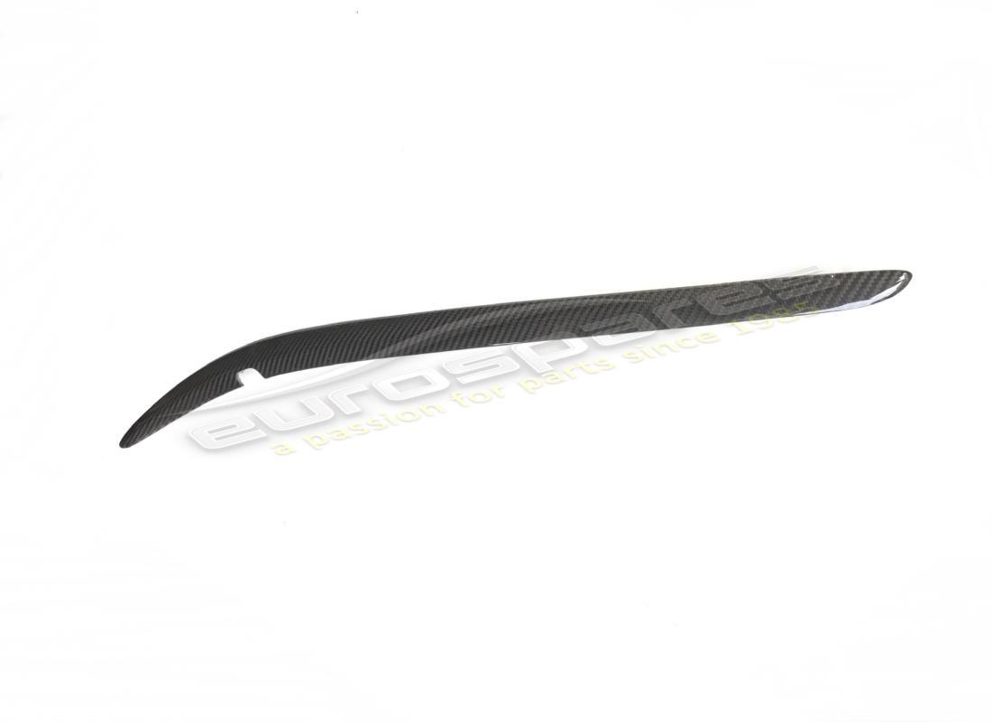 used maserati complete rh front moulding. part number 82410179 (1)