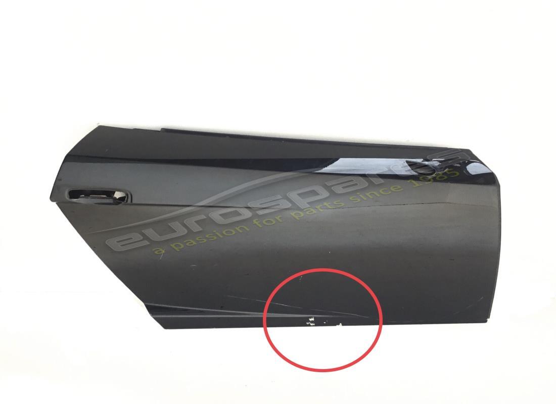 PUERTA USADA Lamborghini, RH. NÚMERO DE PIEZA 407831022 (1)