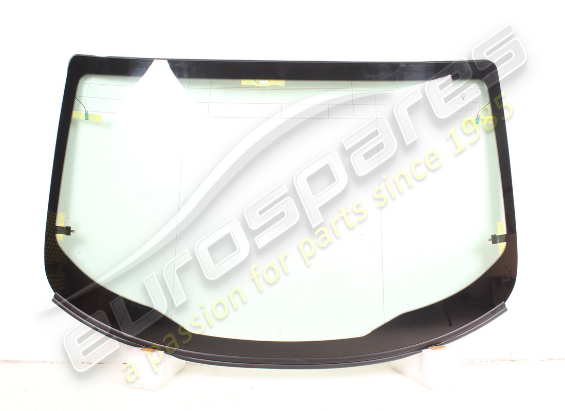 nuevo maserati vidrio de la ventana trasera. número de parte 673003589 (1)