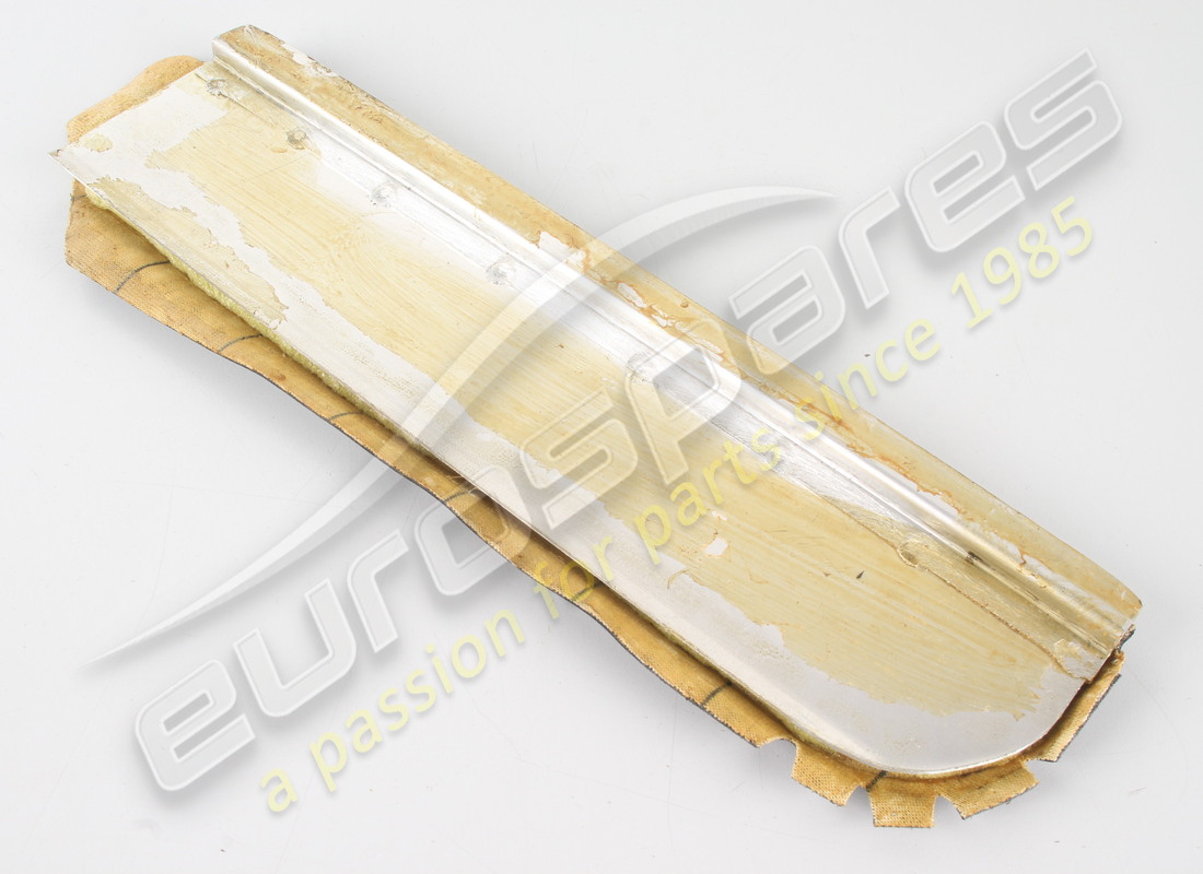 nueva moldura izquierda gtb ferrari. número de pieza 60148400 (2)