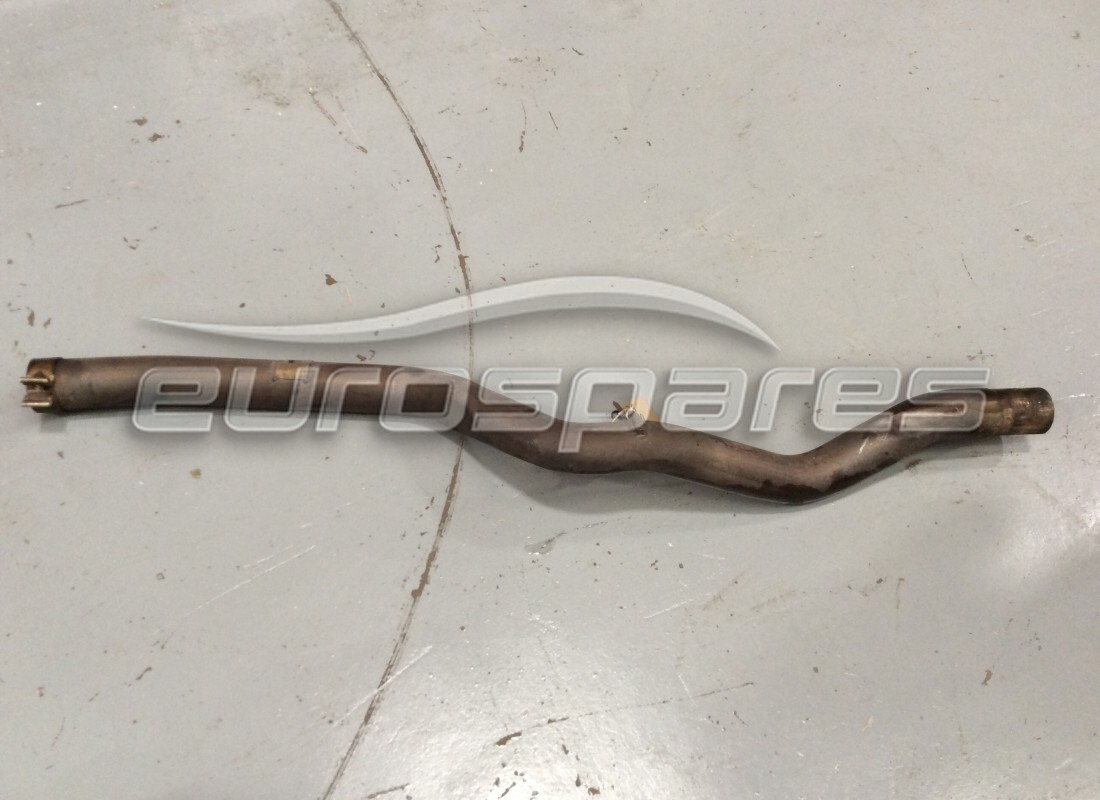 EXTENSIÓN DE ESCAPE RH Maserati USADA. NÚMERO DE PARTE 228236 (1)