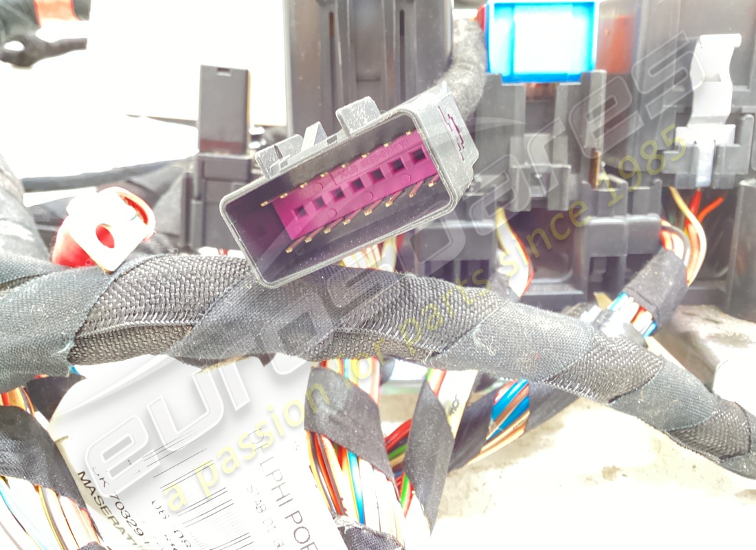 usado maserati motor completo compt. cableado (opcional). número de parte 228523 (4)