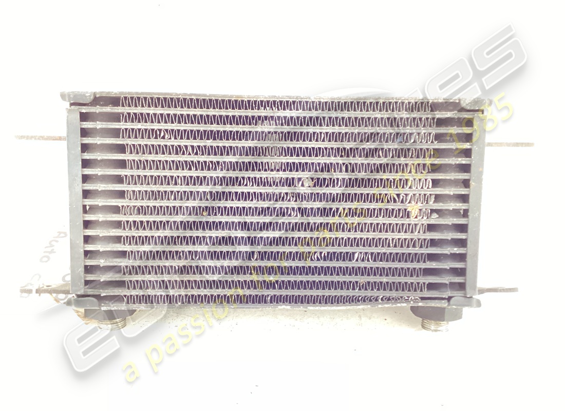 radiador de aceite maserati usado. número de parte 361806103 (2)