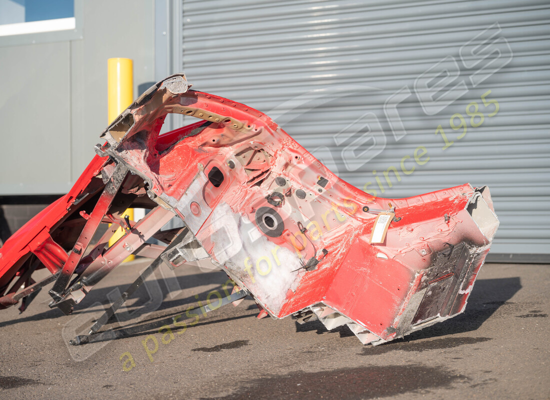 nuevo ferrari flanco izquierdo. número de parte 83816011 (5)