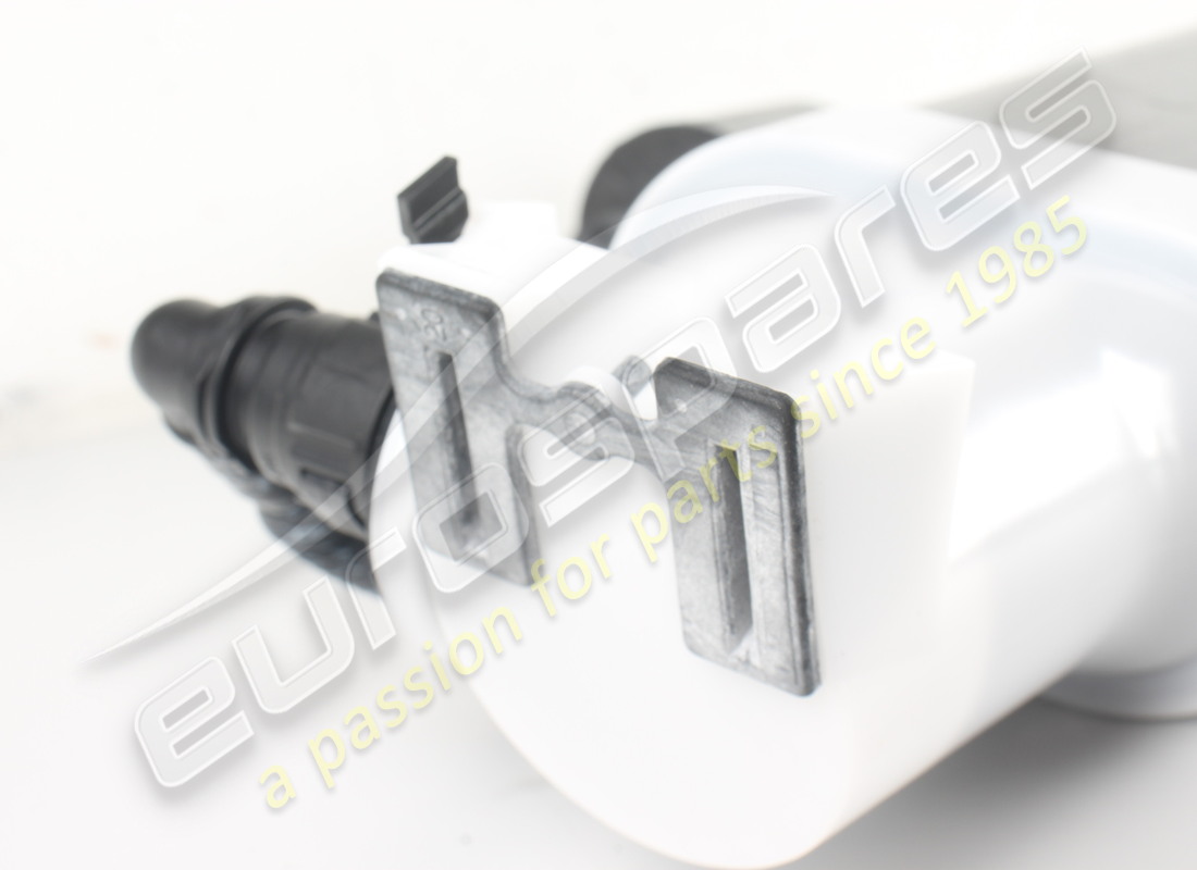 NUEVO FILTRO DE VAPORES DE COMBUSTIBLE MASERATI. NÚMERO DE PIEZA 670030586 (4) nuevo filtro de vapores de combustible maserati. número de pieza 670030586 (4)