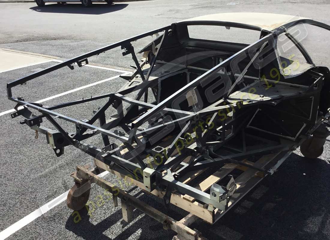 nuevo lamborghini marco trasero completo. número de parte dia60chassis (5)