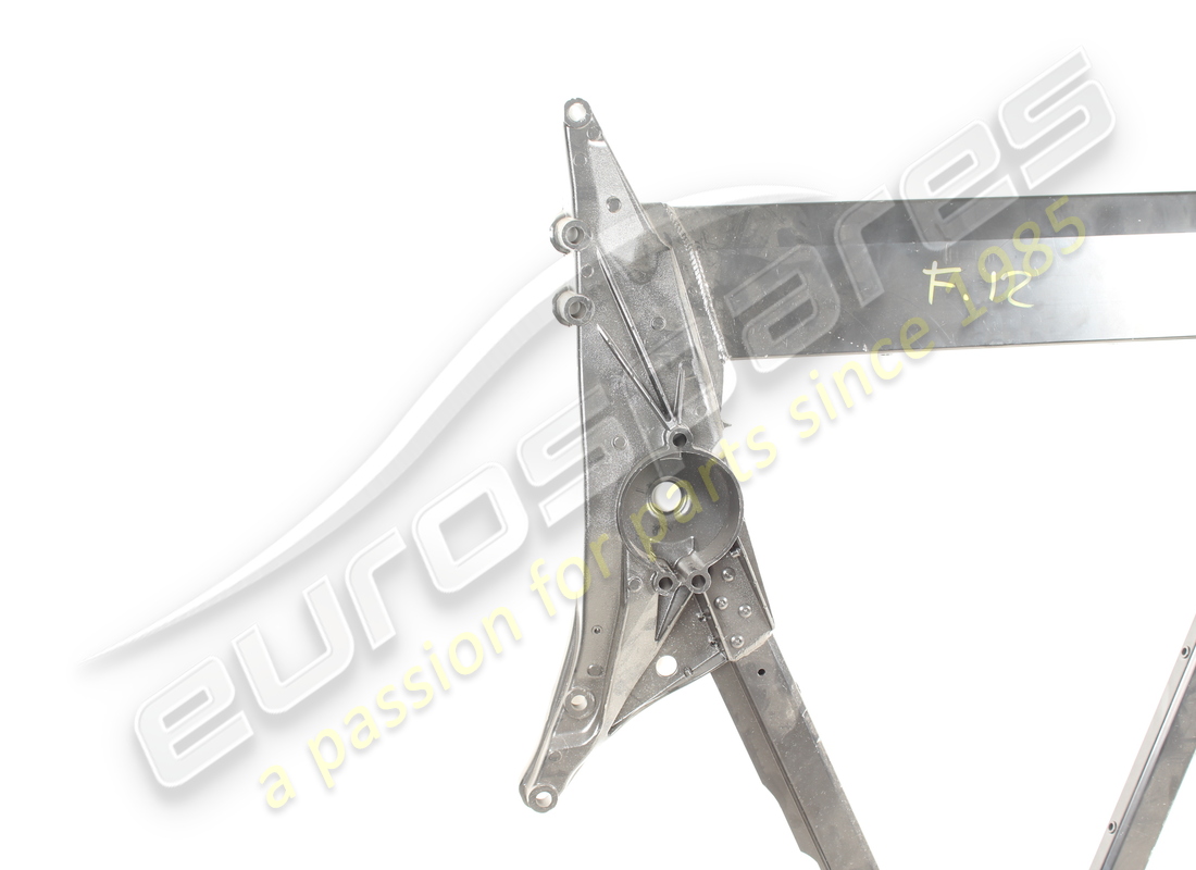 nuevo subchasis del motor ferrari. número de parte 278223 (2)