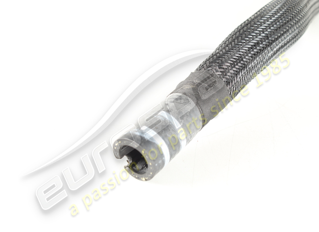 NUEVA TUBERÍA DE SUMINISTRO DE AGUA DE LA BOMBA MASERATI. NÚMERO DE PIEZA 670006387 (3) nueva tubería de suministro de agua de la bomba maserati. número de pieza 670006387 (3)