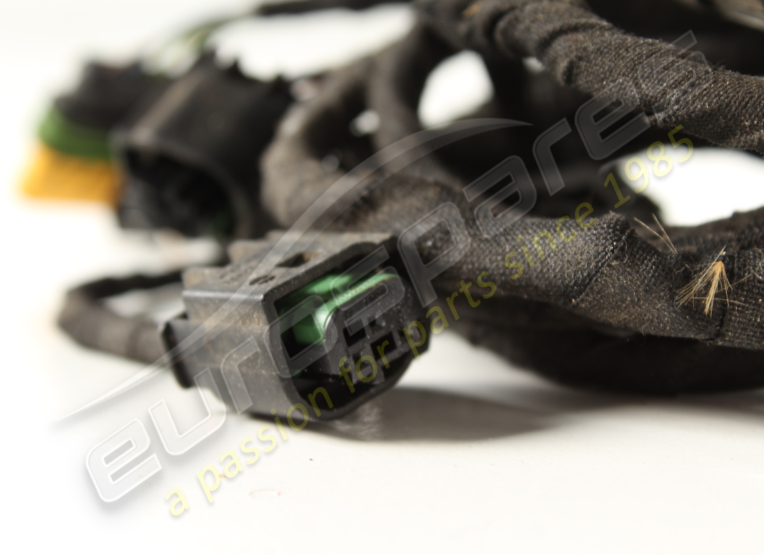 cableado del sensor de estacionamiento trasero usado ferrari h. número de pieza 300120 (2)