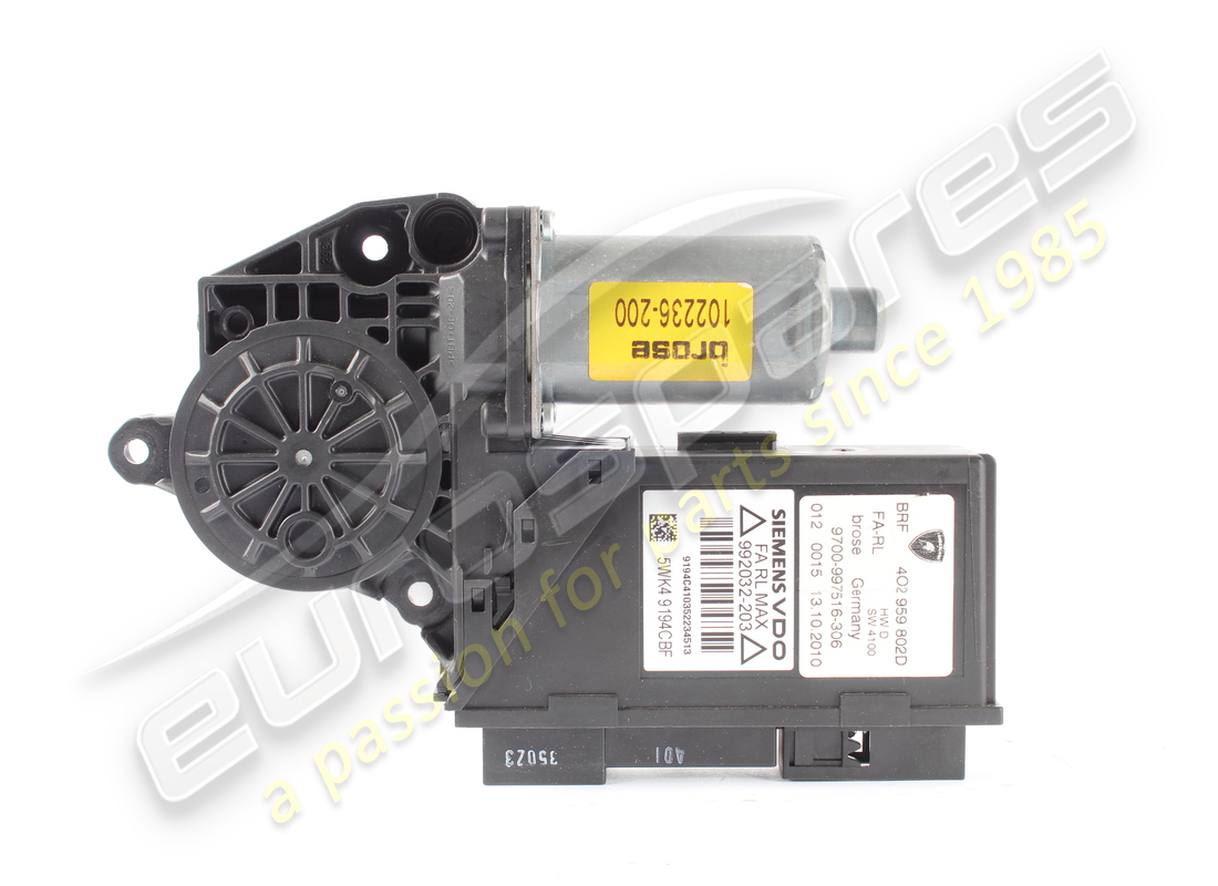 MOTOR DEL LIMPIAPARABRISAS DERECHO Lamborghini USADO. NÚMERO DE PARTE 402959802D (1)