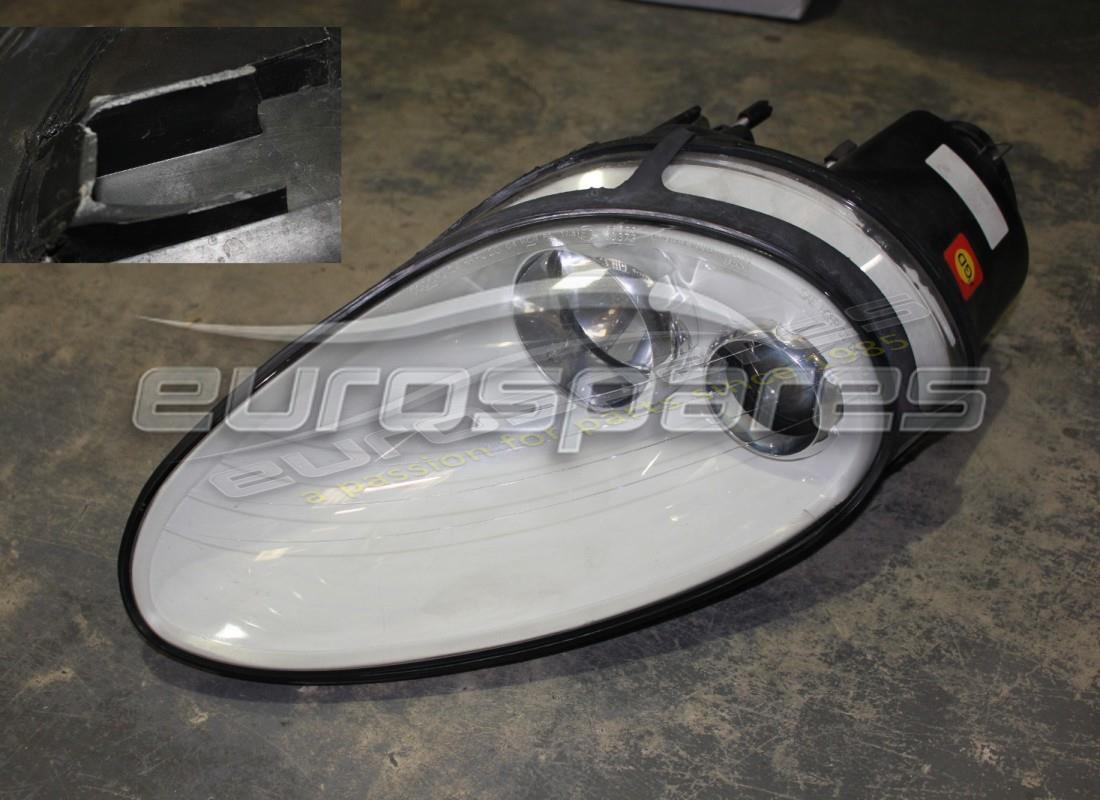 FARO DELANTERO IZQUIERDO Maserati USADO. NÚMERO DE PIEZA 209682.. (1)