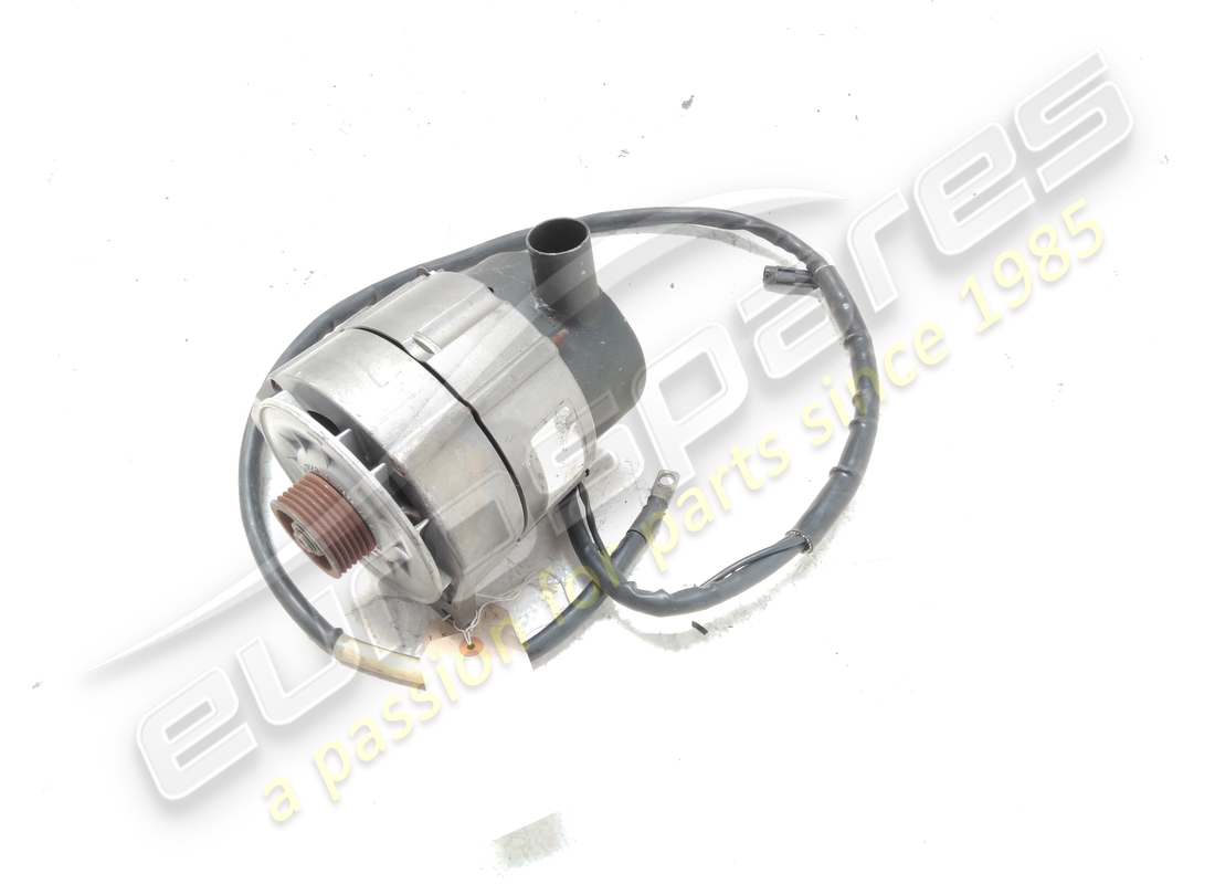 ALTERNADOR Lamborghini USADO. NÚMERO DE PARTE 001613927 (1)