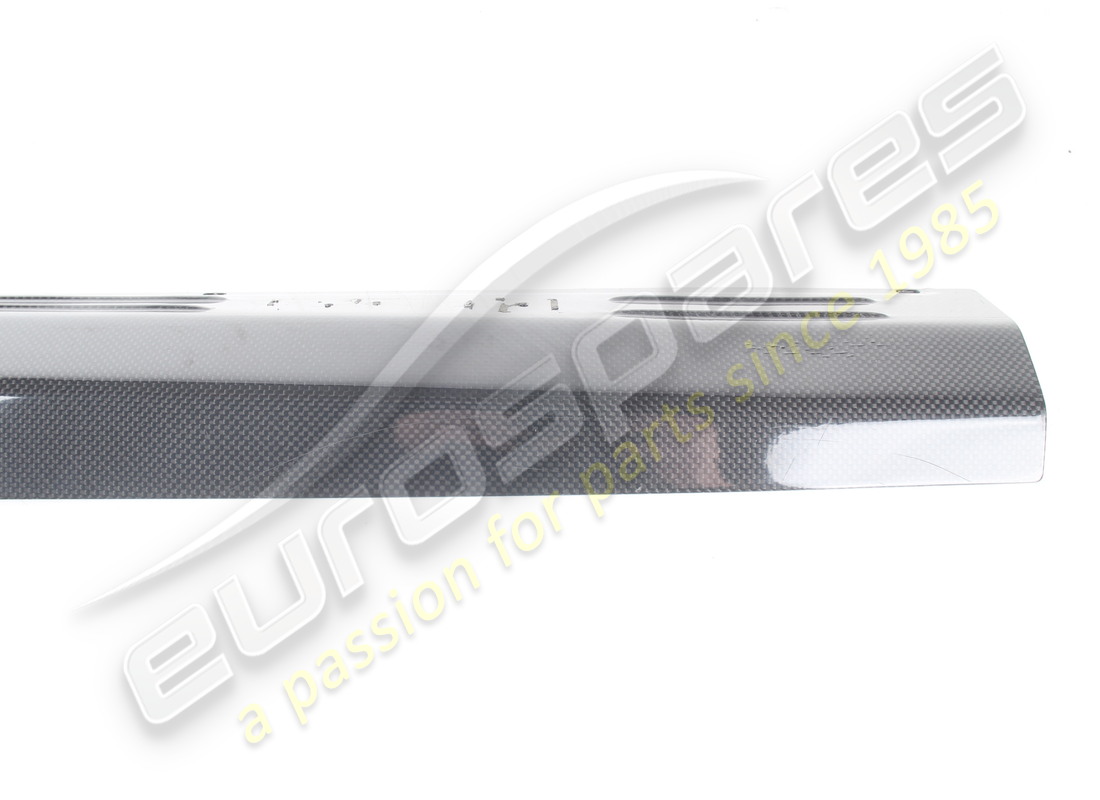 embellecedor umbral izquierdo ferrari usado -carbono-. número de parte 83888700 (7)