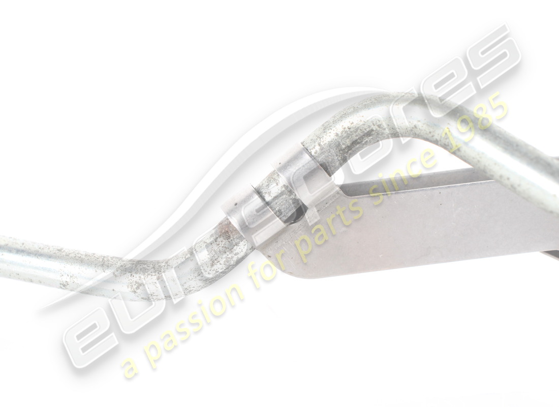 TUBERÍA DE RETORNO DE AGUA FERRARI USADA DE LH TU. NÚMERO DE PARTE 297747 (4) tubería de retorno de agua ferrari usada de lh tu. número de parte 297747 (4)