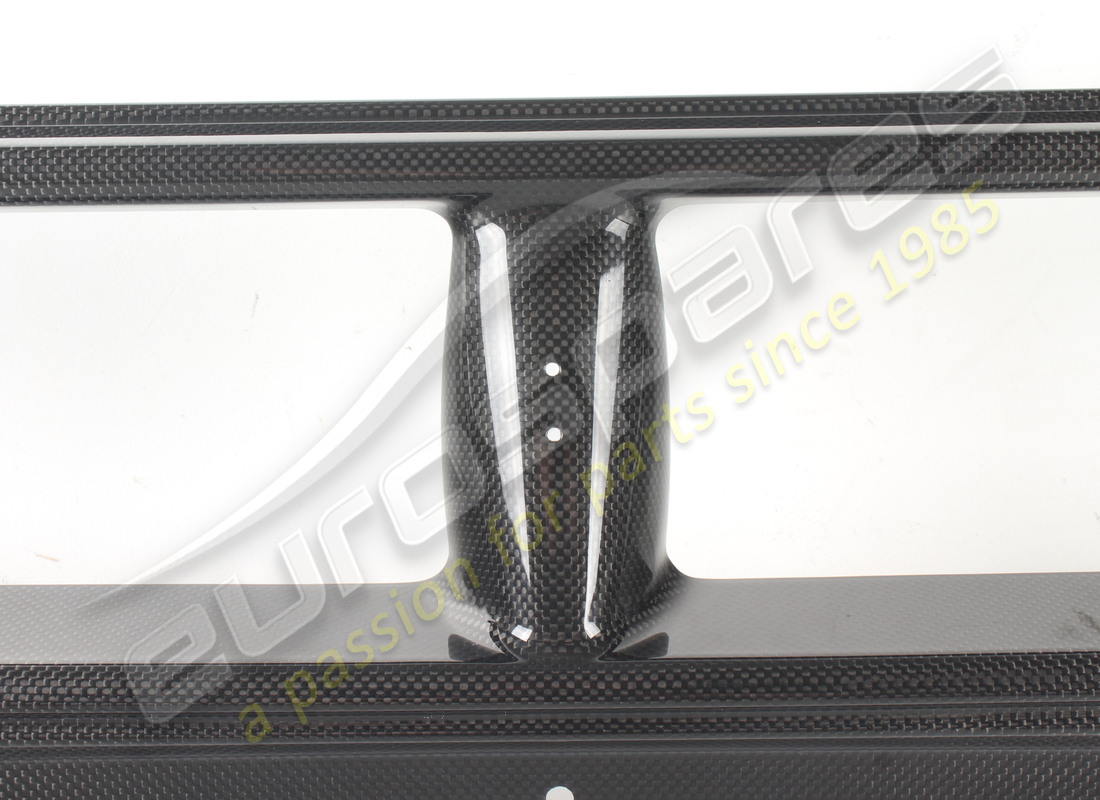 nueva moldura trasera ferrari. número de pieza 80869800 (5)