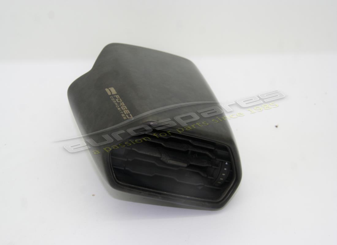VENTILACIÓN Lamborghini USADA, LATERAL. NÚMERO DE PARTE 4T0819705R (1)