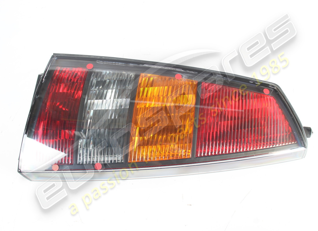 luz trasera lamborghini usada. número de parte 410945096a (1)