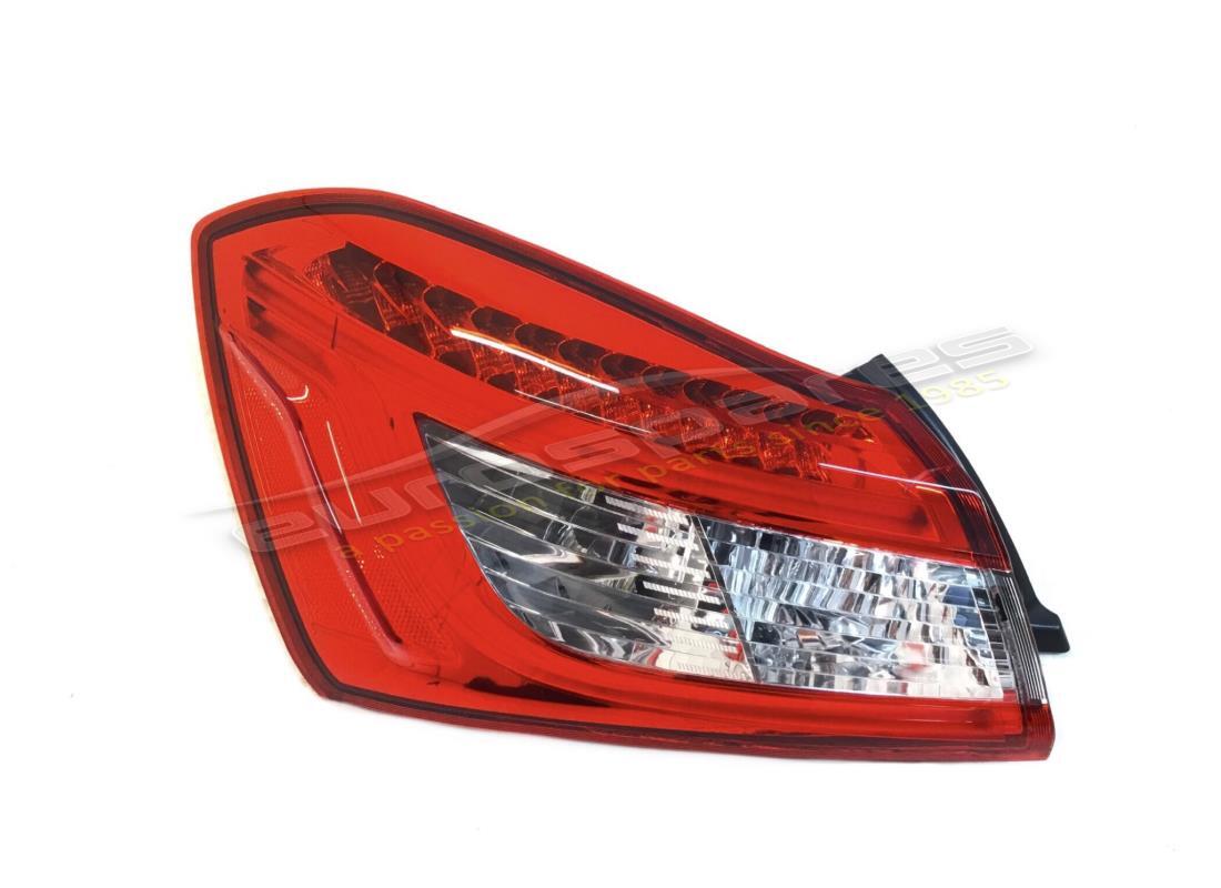 NUEVO Maserati LADO TRASERO IZQUIERDO FIJO . NÚMERO DE PARTE 670107150 (1)