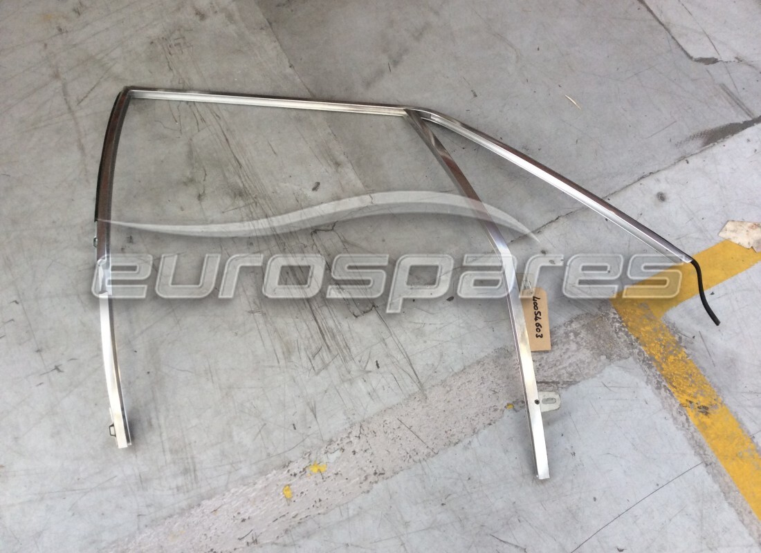 nuevo ferrari moldura del marco de la ventana de la puerta derecha completa oe. número de parte 40054603 (1)