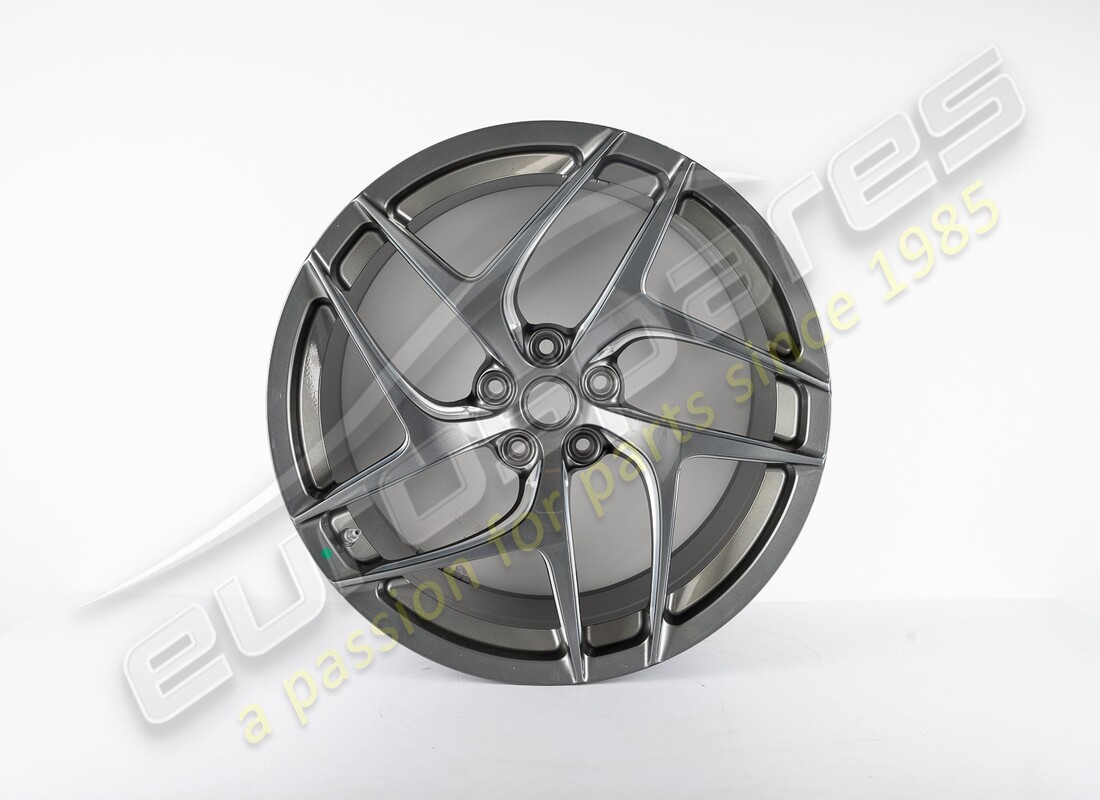 NUEVA RUEDA TRASERA IZQUIERDA Ferrari . NÚMERO DE PARTE 325271 (1)