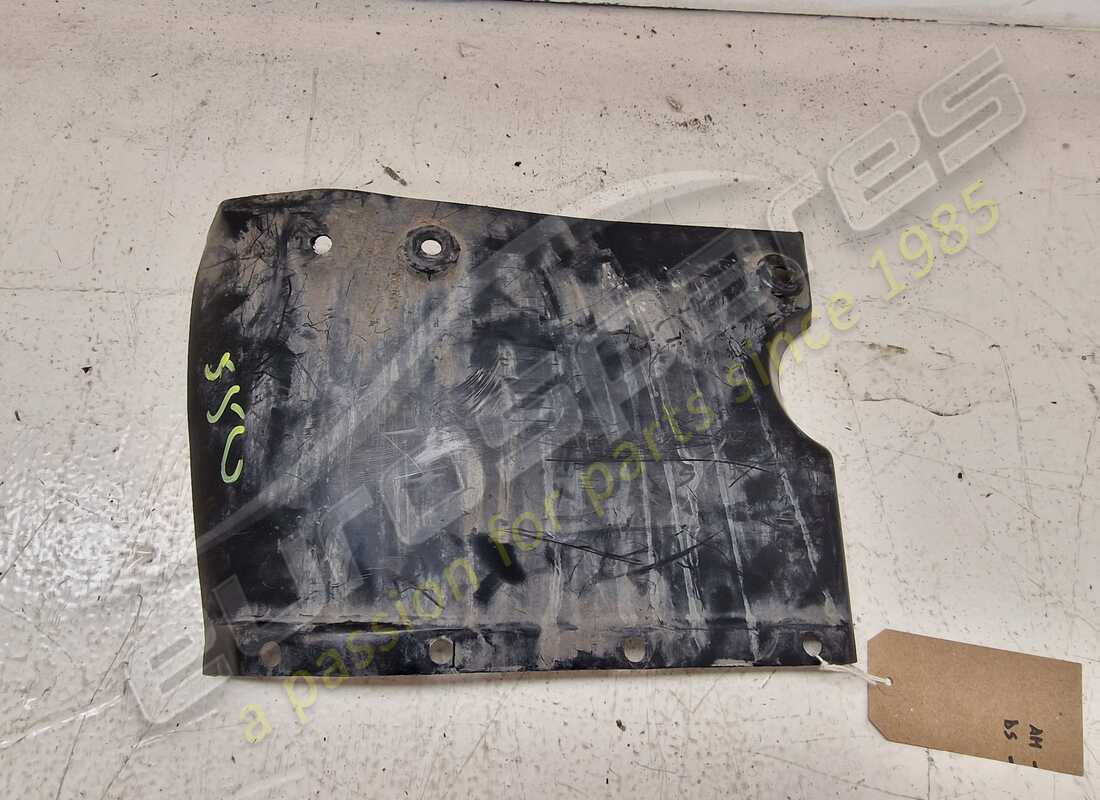 usado ferrari protección de grava delantera derecha. número de pieza 64902400 (2)