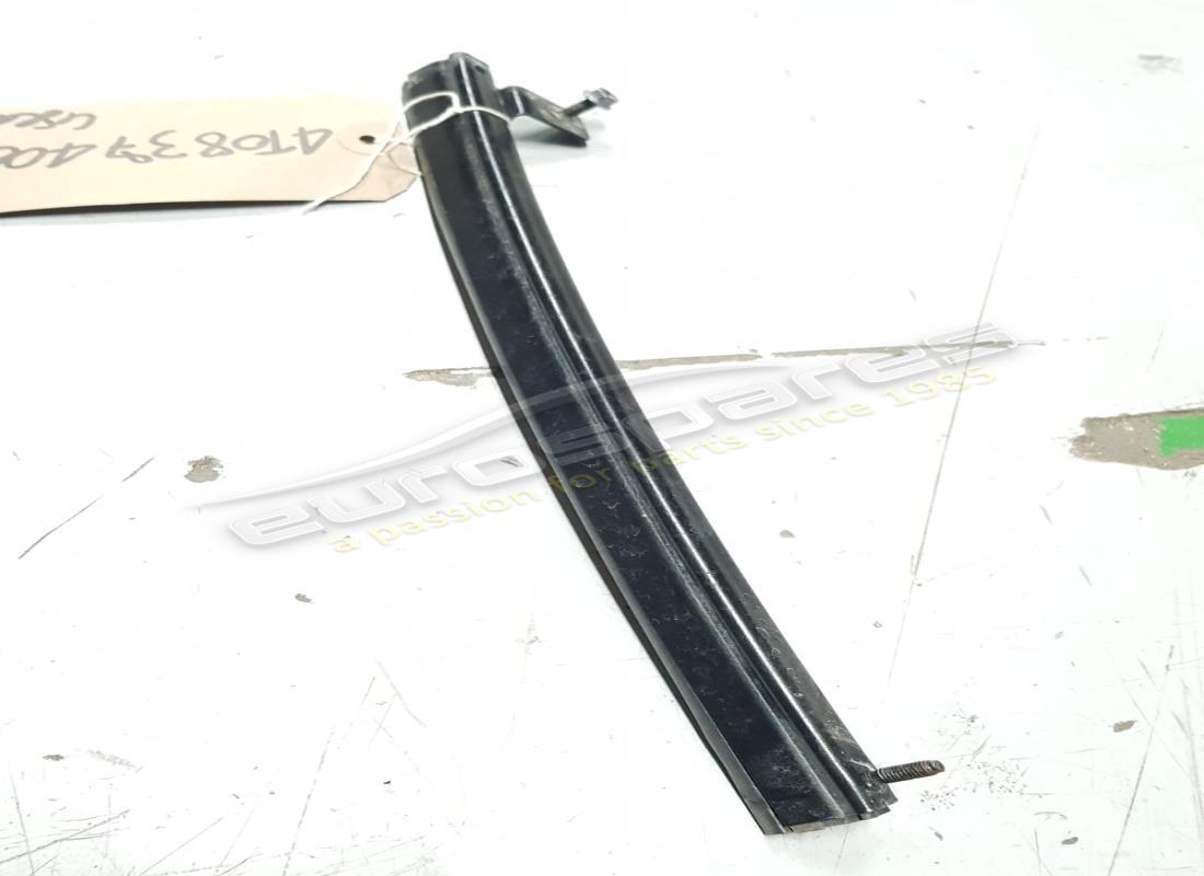 USADO Lamborghini RIEL GUÍA TRASERO DERECHO . NÚMERO DE PIEZA 4T0837406 (1)