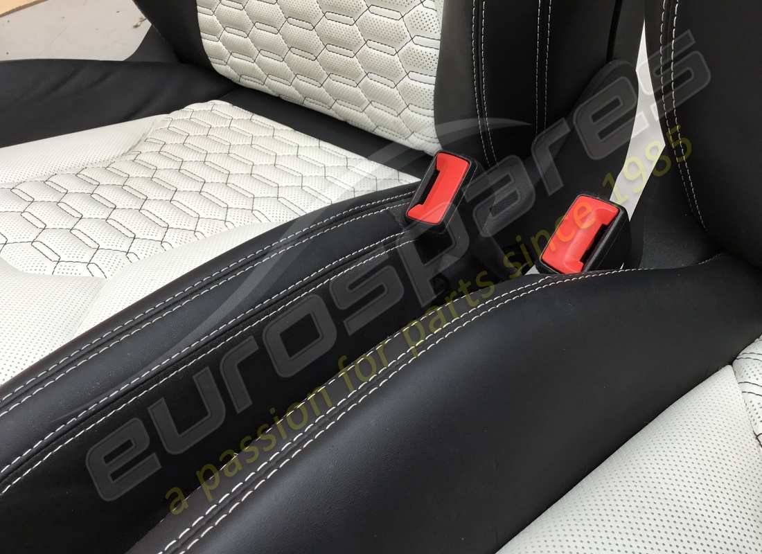 usado eurospares urus juego de asientos completo. número de pieza eap1227394 (11)