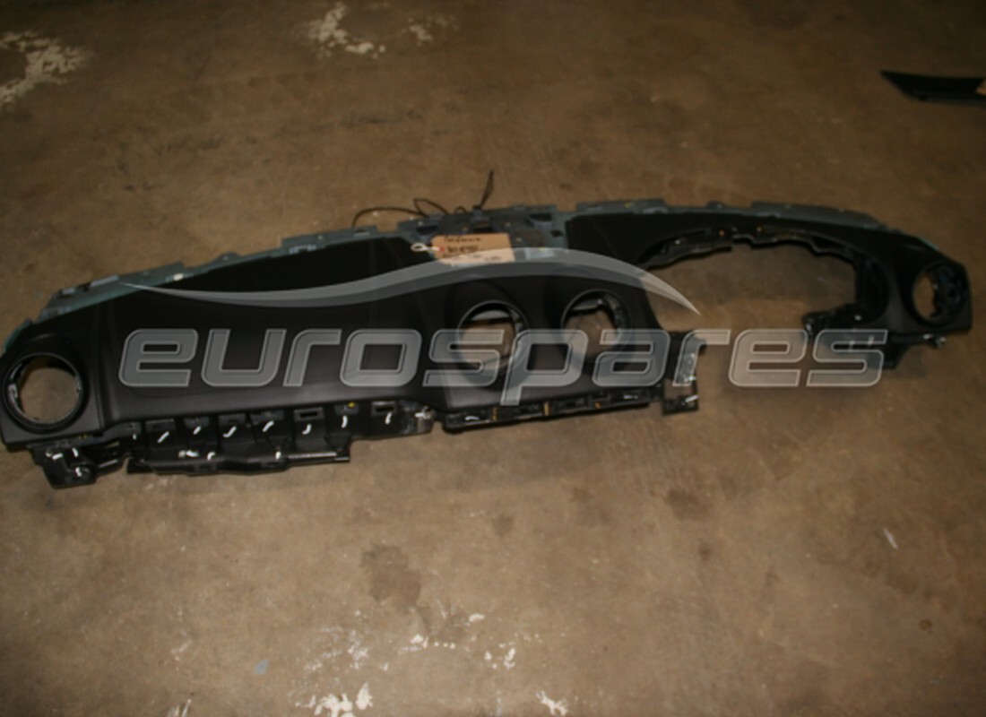 USADO Ferrari ZONA SUPERIOR COMPLETA . NÚMERO DE PIEZA 808951.. (1)