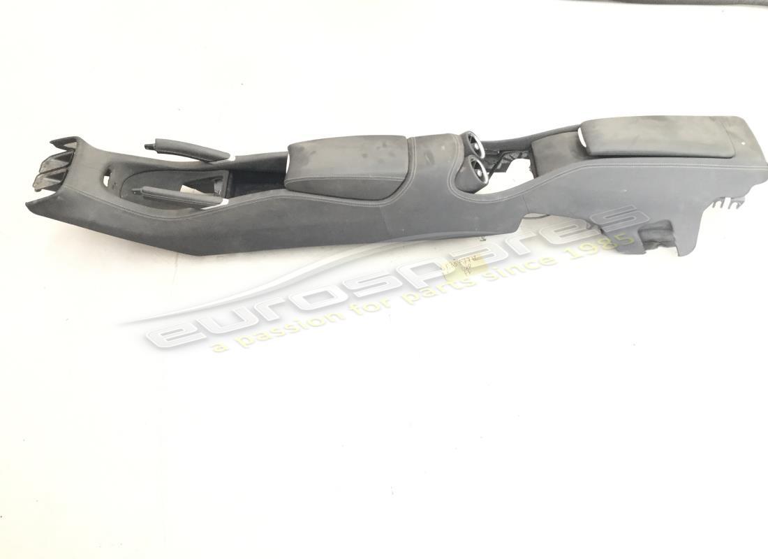 ESTRUCTURA DE LA UNIDAD DE CONSOLA CENTRAL Ferrari USADA. NÚMERO DE PARTE 83577712 (1)
