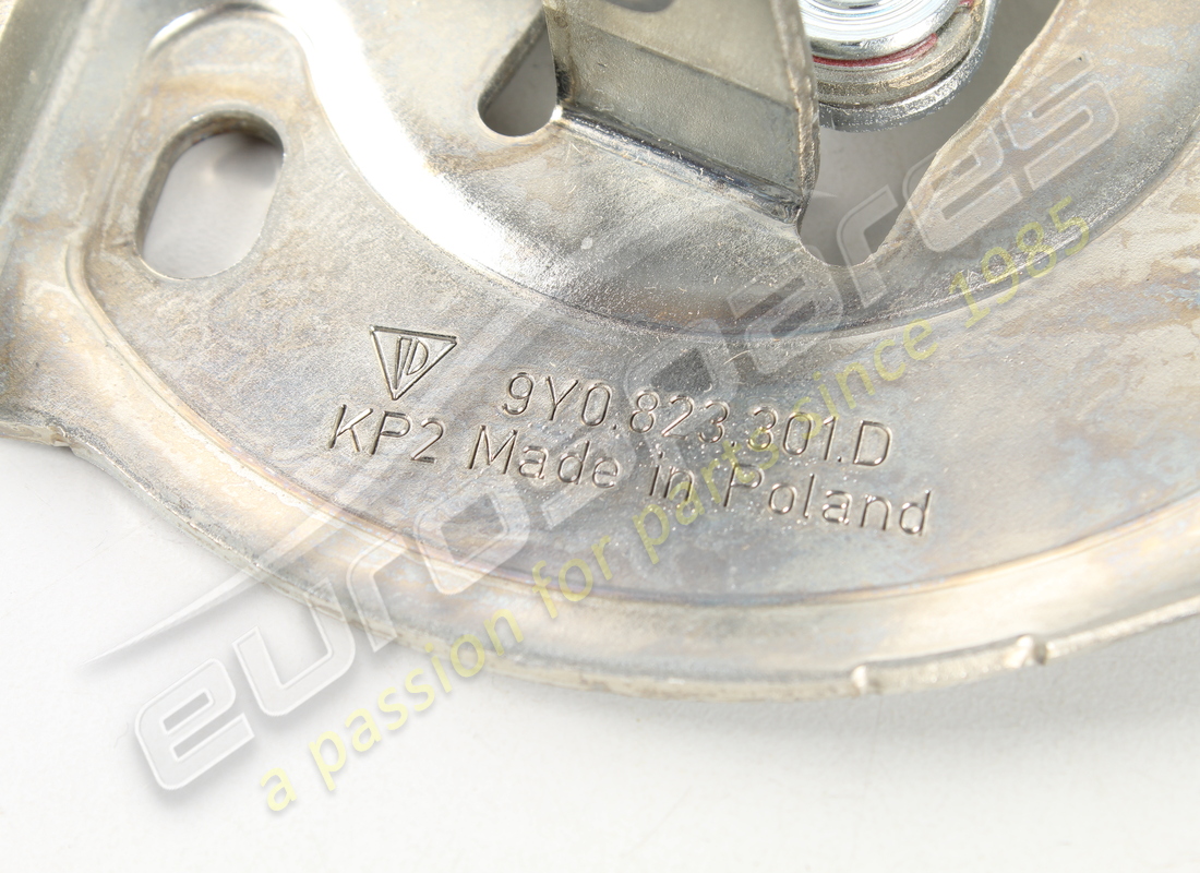 bisagra nueva porsche. número de pieza 9y0823301d (3)