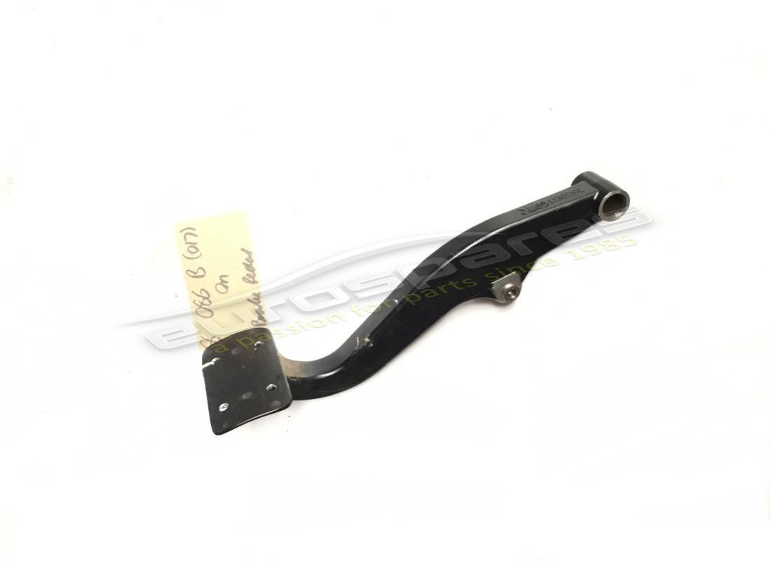 USADO Maserati SOPORTE DE PEDAL. NÚMERO DE PIEZA 201988 (1)