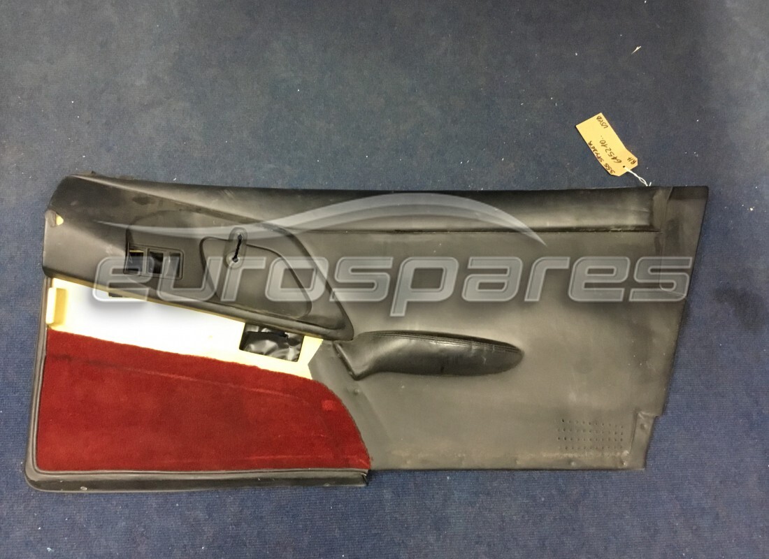 PANEL DE PUERTA DERECHO COMPLETO Ferrari USADO. NÚMERO DE PIEZA 645210.. (1)