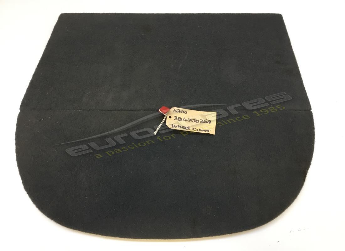 alfombra cubre ruedas maserati usada. número de parte 384700362 (1)