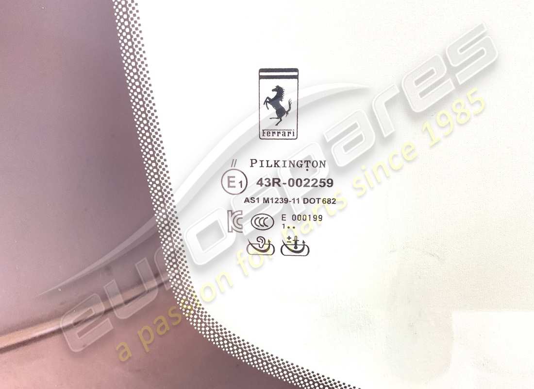 nuevo ferrari parabrisas. número de parte 917945 (2)