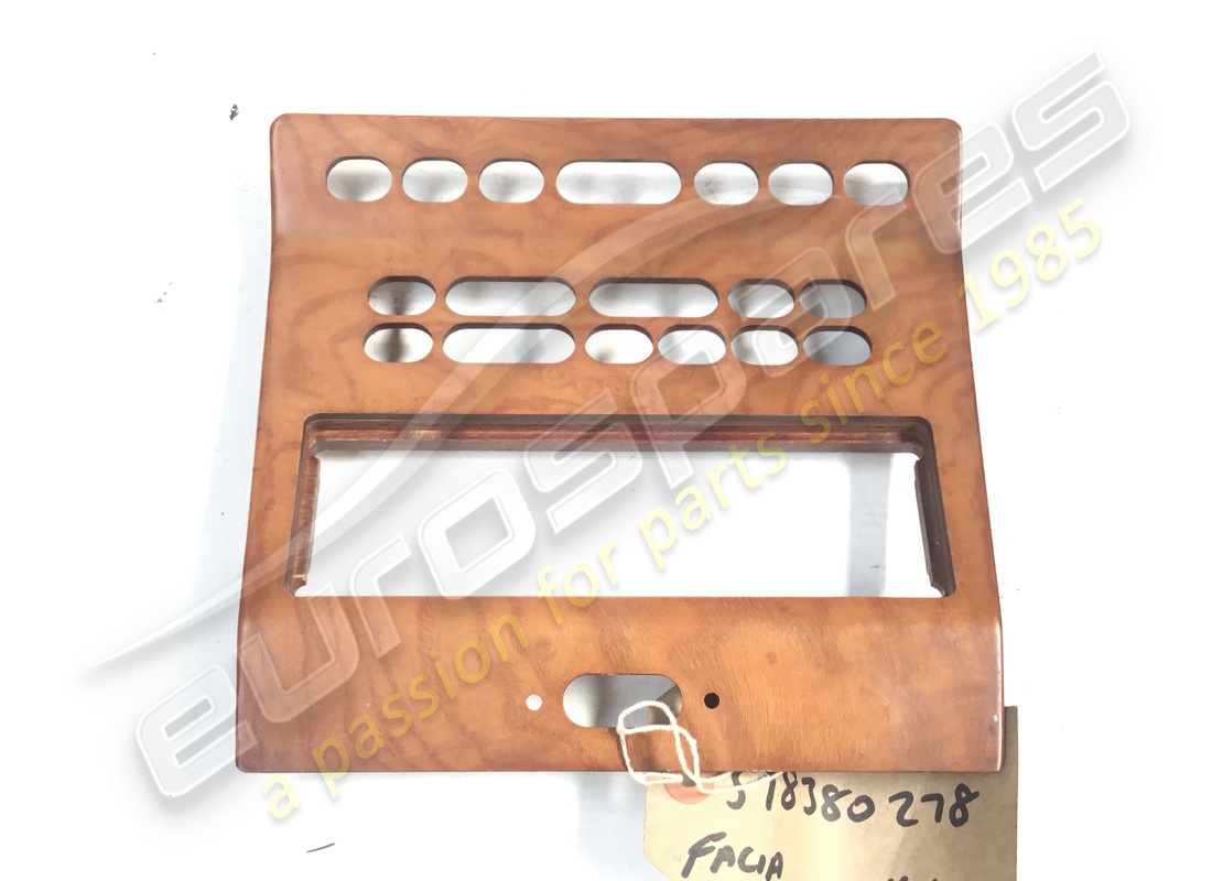 USADO Maserati SISTEMA DE AIRE ACONDICIONADO/SISTEMA ESTÉREO DE AUTOMÓVIL COMP. PANEL. NÚMERO DE PIEZA 378380278 (1)
