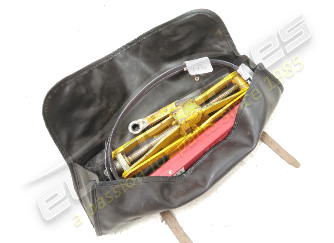 kit de gato usado ferrari. número de pieza 130423 (2)
