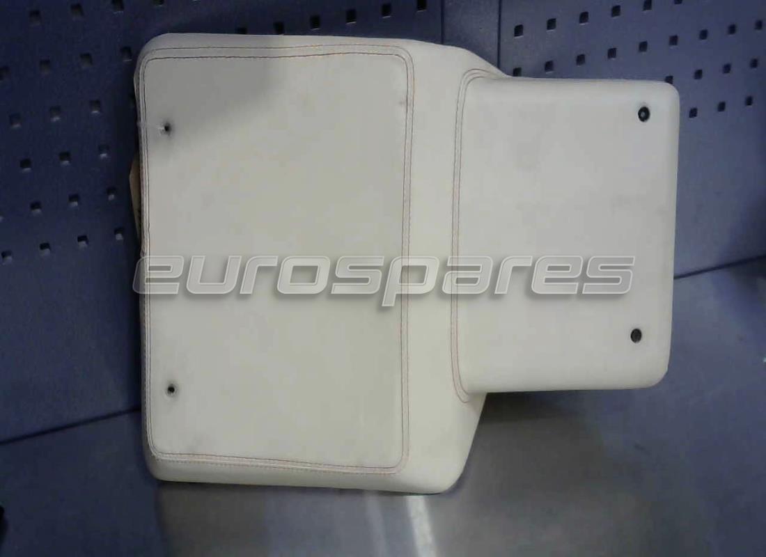USADA Ferrari FUNDA EN CREMA VM3997 . NÚMERO DE PARTE 65484104 (1)