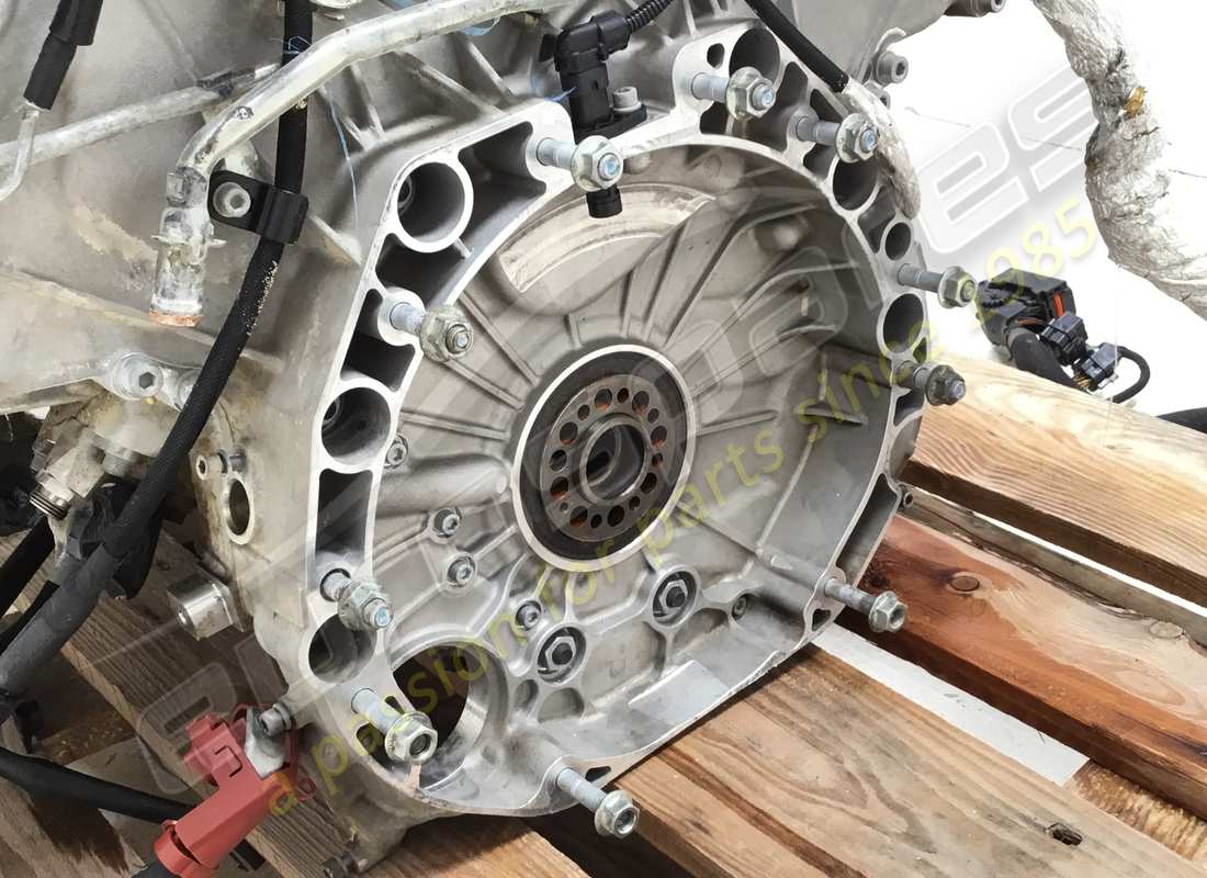 motor ferrari 488 usado. número de parte 985000235 (10)